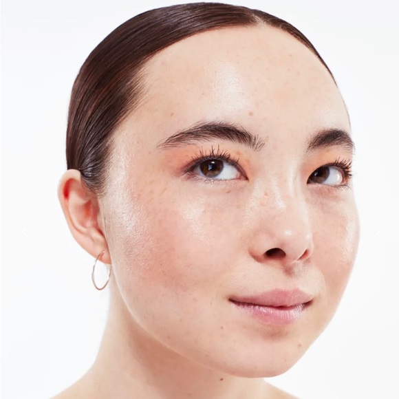 Glossier Skywash Liquid-to-Powder Sheer Matte Eyeshadow Lid Tint Valley New - Picture 8 of 8